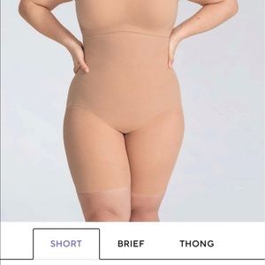 Honeylove the superpower short